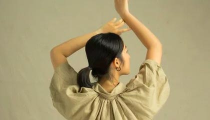ky体育-长传长射：场上那些令人震惊的远距离奇迹，长传集锦