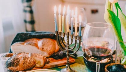 开云网站-T1新人选手表现抢眼，t1新人中单