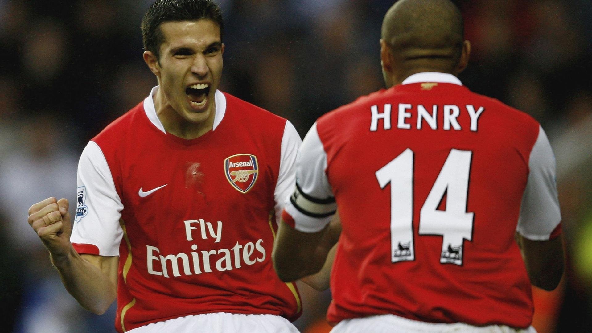 埃丝特·冈萨雷斯在世界杯中荣膺金靴奖,埃斯特班·冈萨雷斯