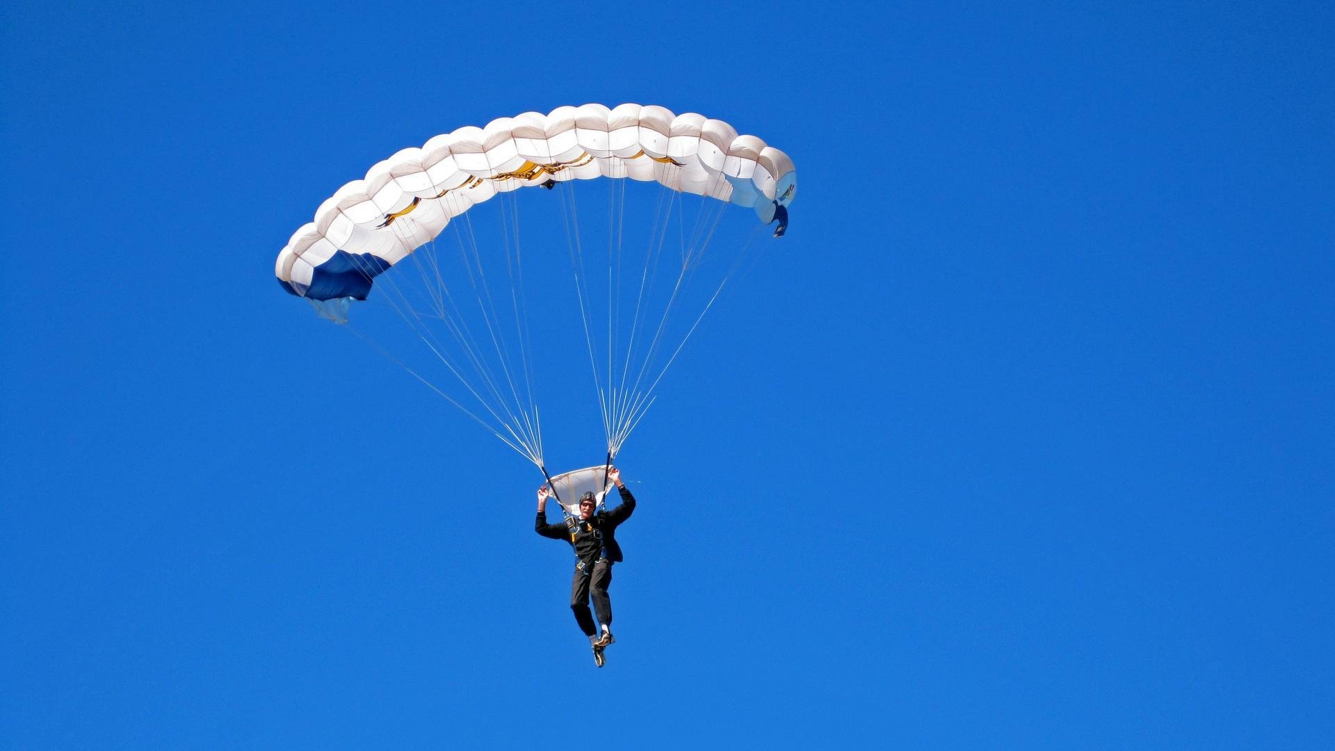 对战策略:台球比赛中的心理博弈,台球比赛如何调整心态